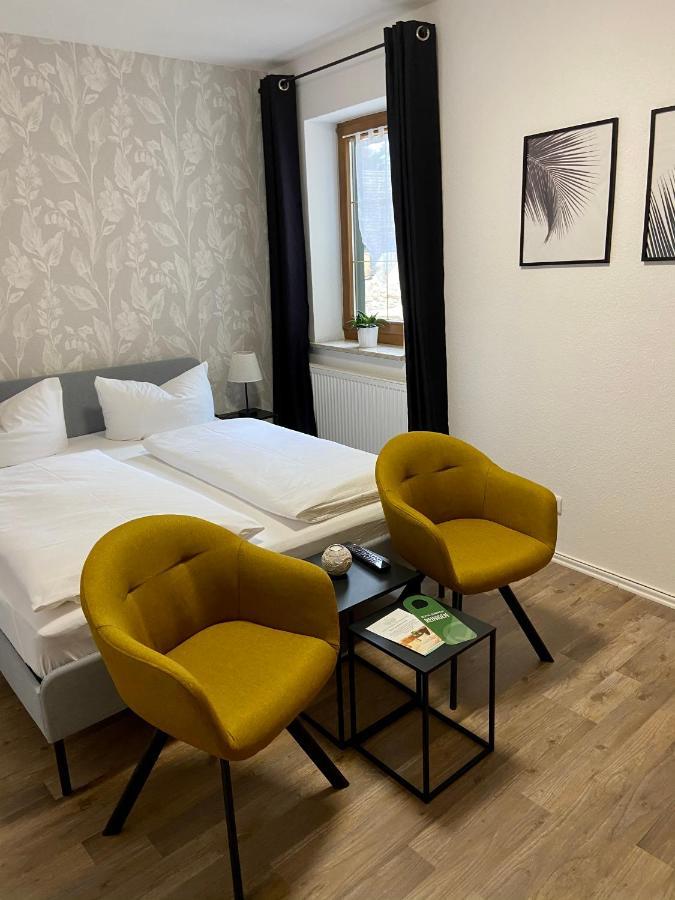 Hotel Garni Zum Rebstock Naumburg  Dış mekan fotoğraf